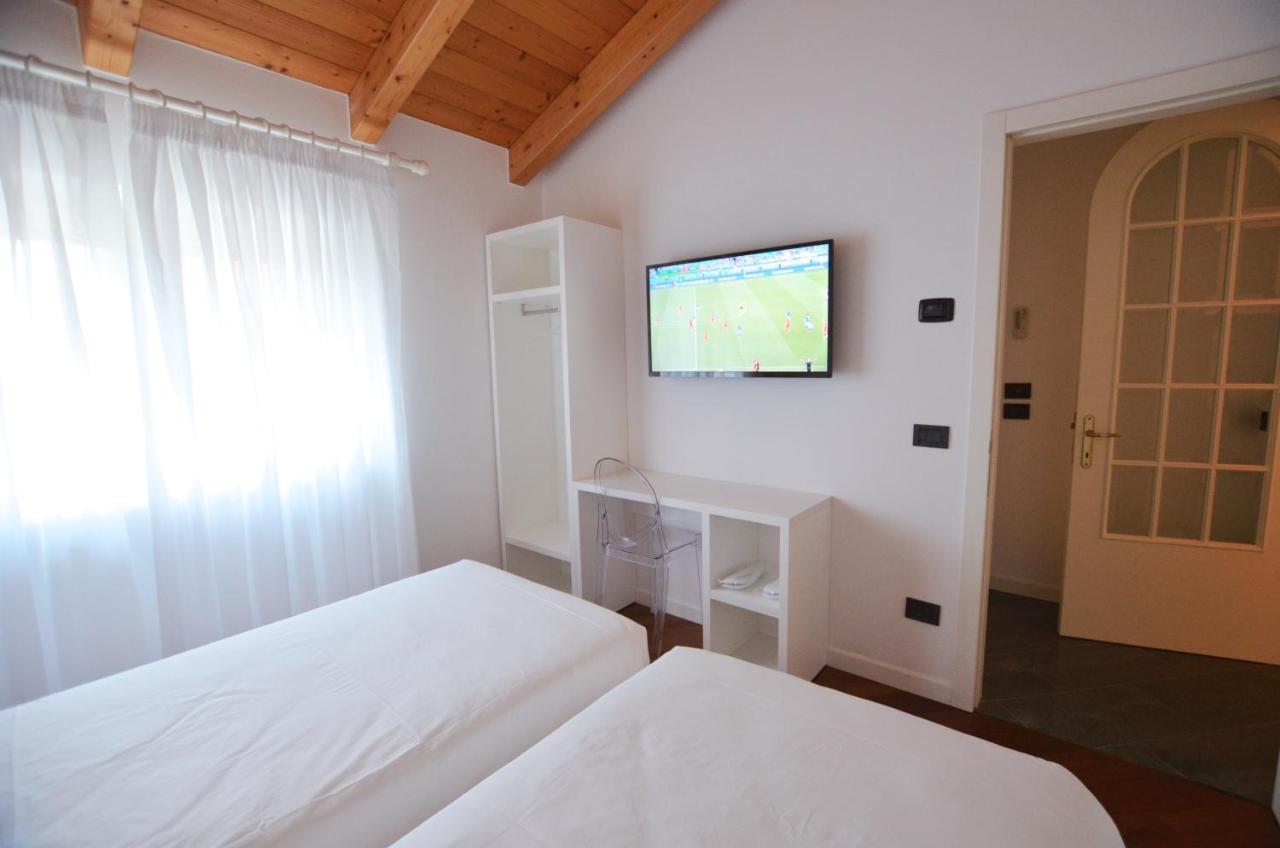 Attic Suite Palme Рива дел Гарда Екстериор снимка